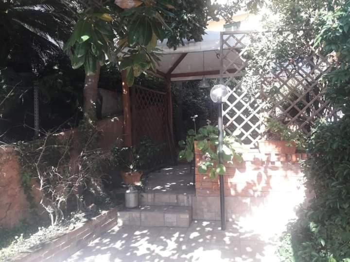 Monolocale In Tipica Casa Ligure Apartamento Génova Exterior foto